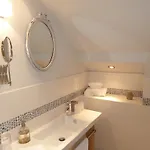 Bed & Breakfast Manoir Les Quatre Etoiles, Sainte Mere Eglise 3*