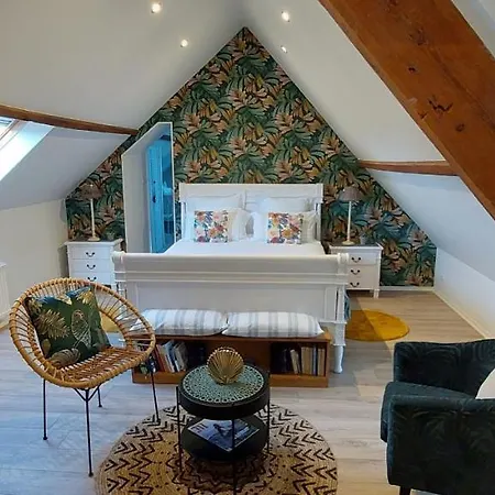 Manoir De Les Quatre Etoiles 3* Turqueville