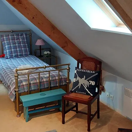 Manoir De Les Quatre Etoiles Frühstückspension 4*