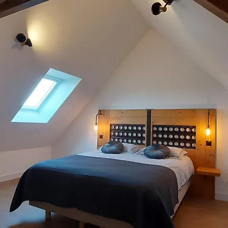 Manoir De Les Quatre Etoiles Turqueville