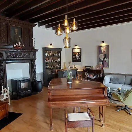 فندق مبيت وإفطار Manoir De Les Quatre Etoiles Turqueville