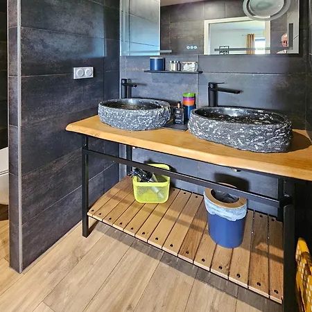 Manoir De Les Quatre Etoiles Turqueville