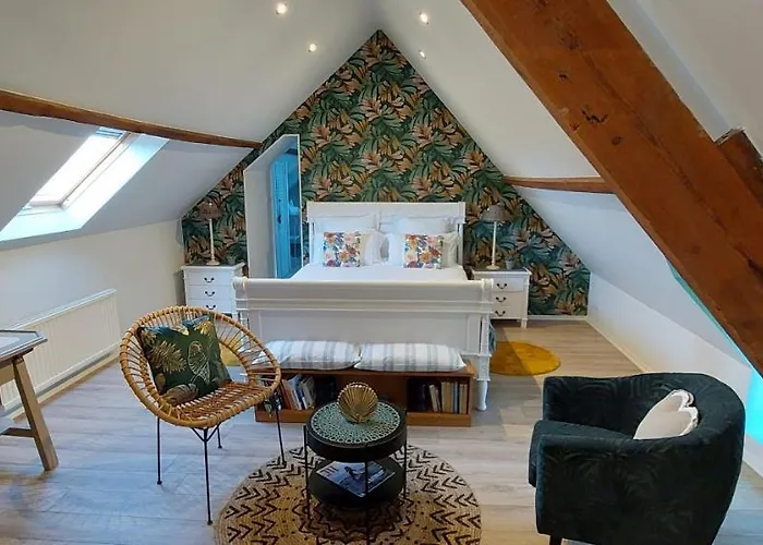 Manoir De Les Quatre Etoiles 3* Turqueville