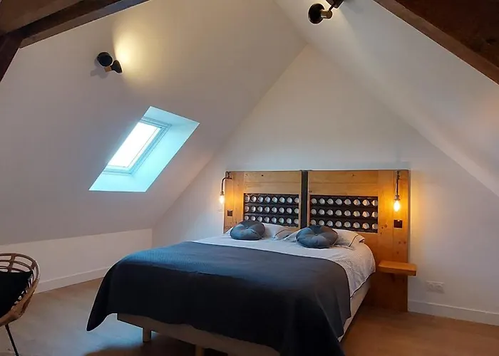 Manoir De Les Quatre Etoiles Turqueville